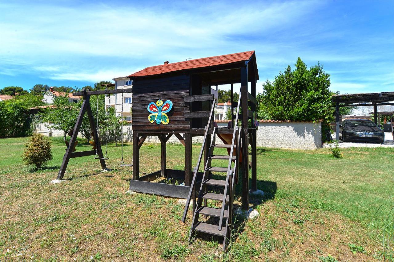 Počitniška hiša House Vesna 2101
