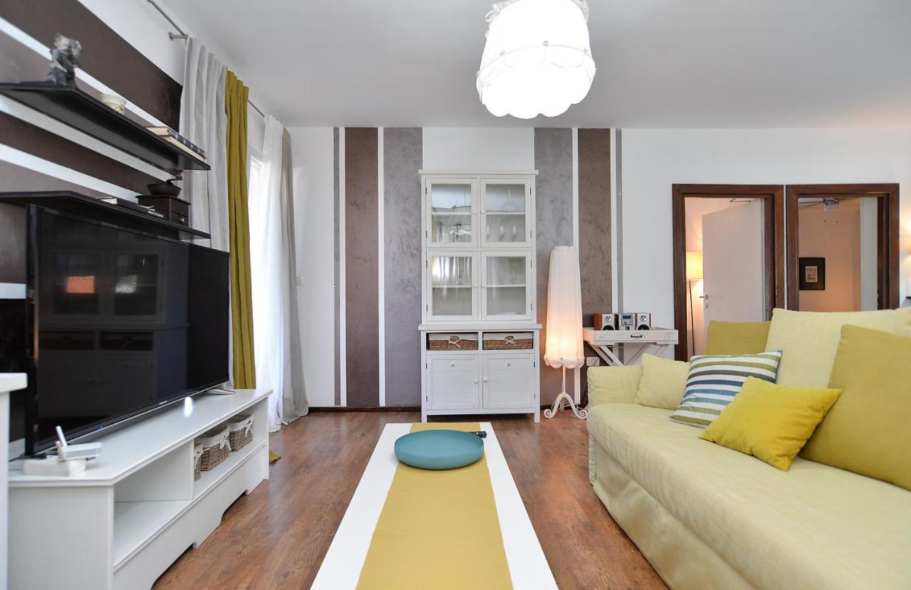 House Vesna 2101