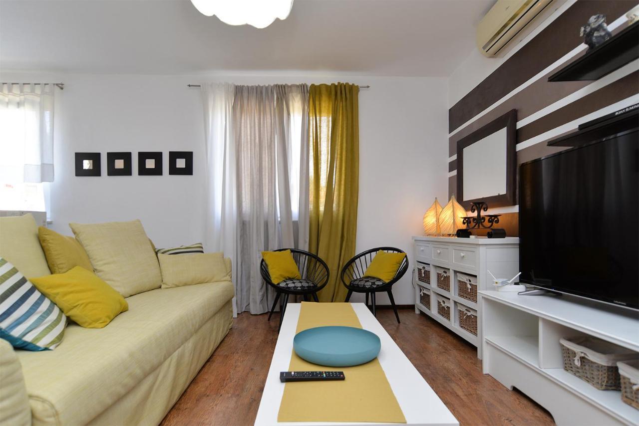 House Vesna 2101 Počitniška hiša Pula